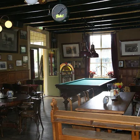 호텔 Cafe Zaal Heezen Steenderen